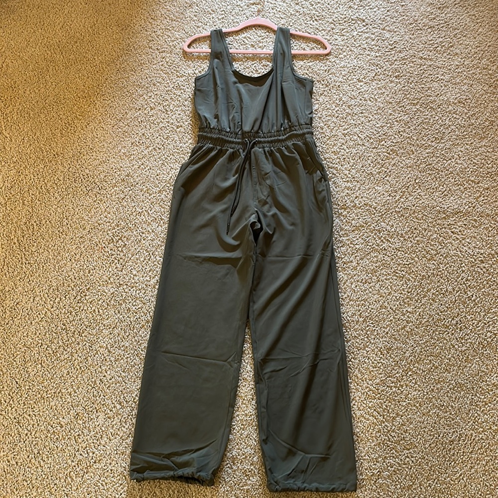 Abercrombie & Fitch Olive Green Sleeveless Jumpsuit